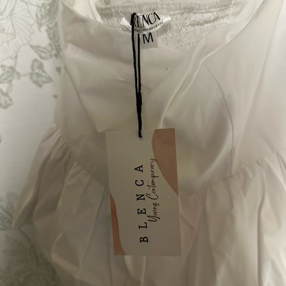 White Ruffled top - Picture 2 of 3